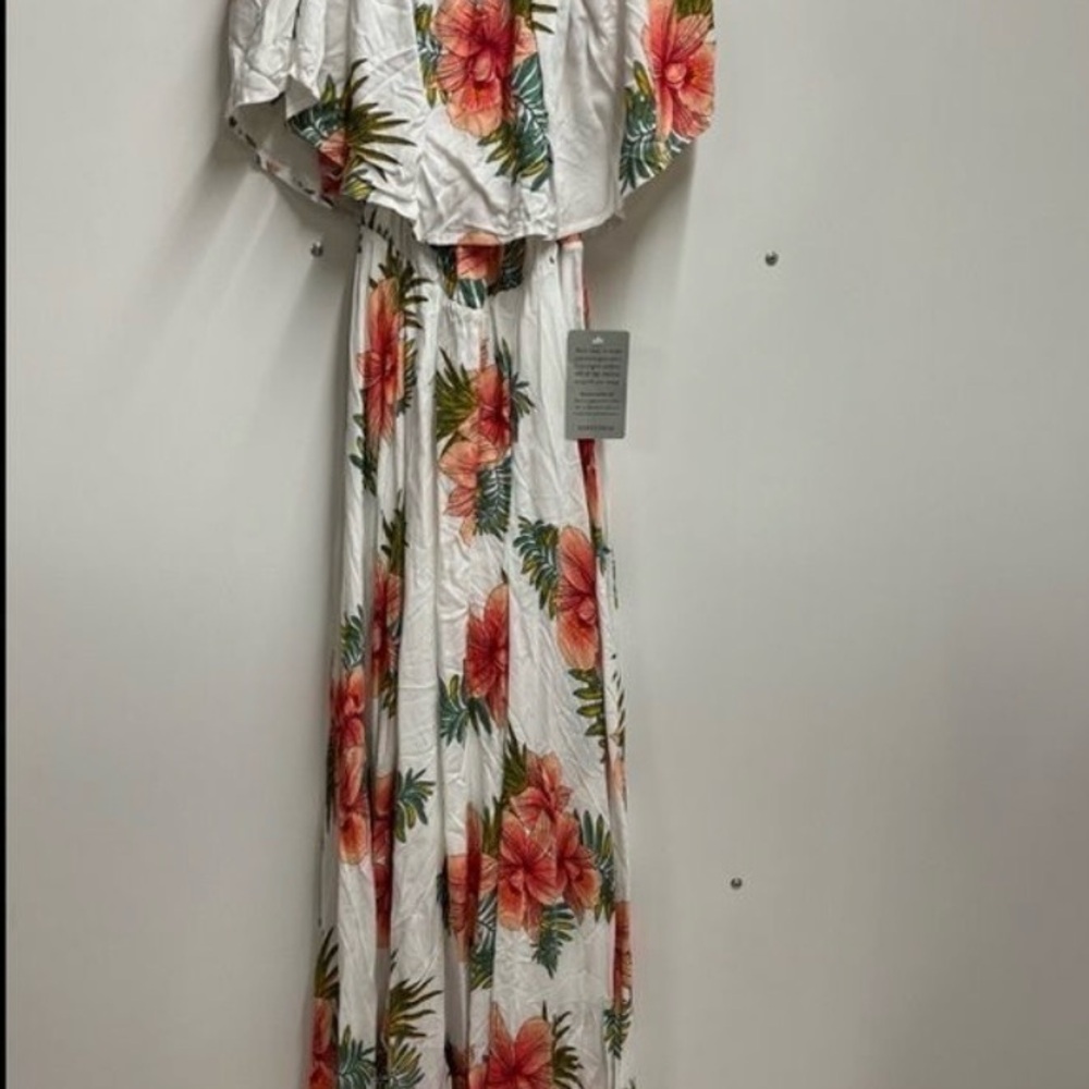 Meghan LA maxi floral dress